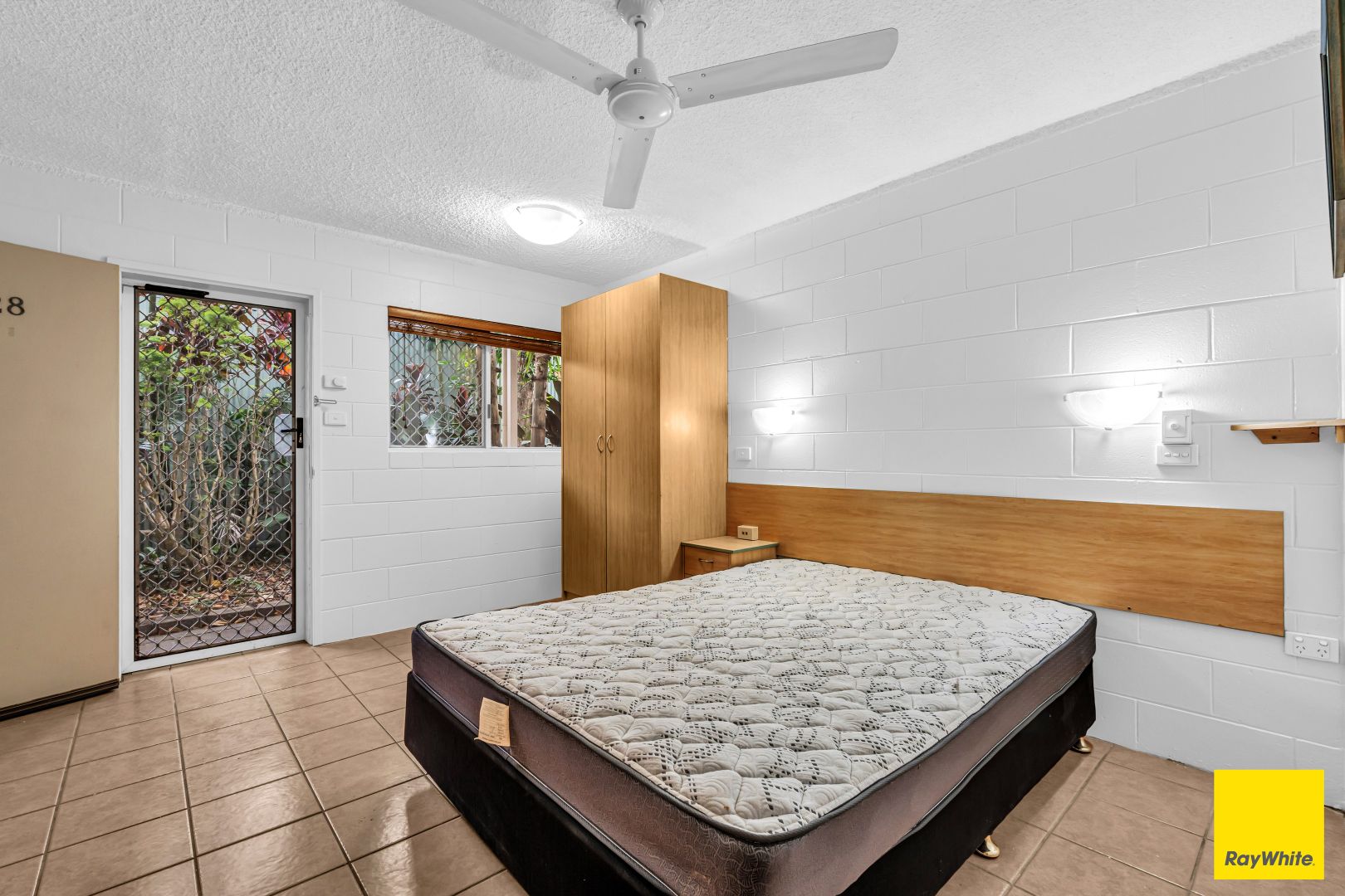 228/1-21 Anderson Road, Woree QLD 4868, Image 2