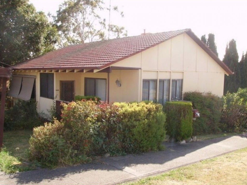 3 bedrooms House in 68 Haywood Street MORWELL VIC, 3840