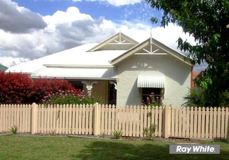 9 Purdie Place, Forest Lake QLD 4078, Image 1