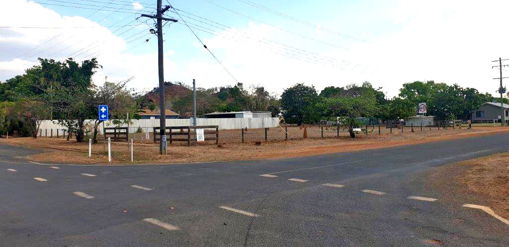 4 Queens Street, Chillagoe QLD 4871, Image 2