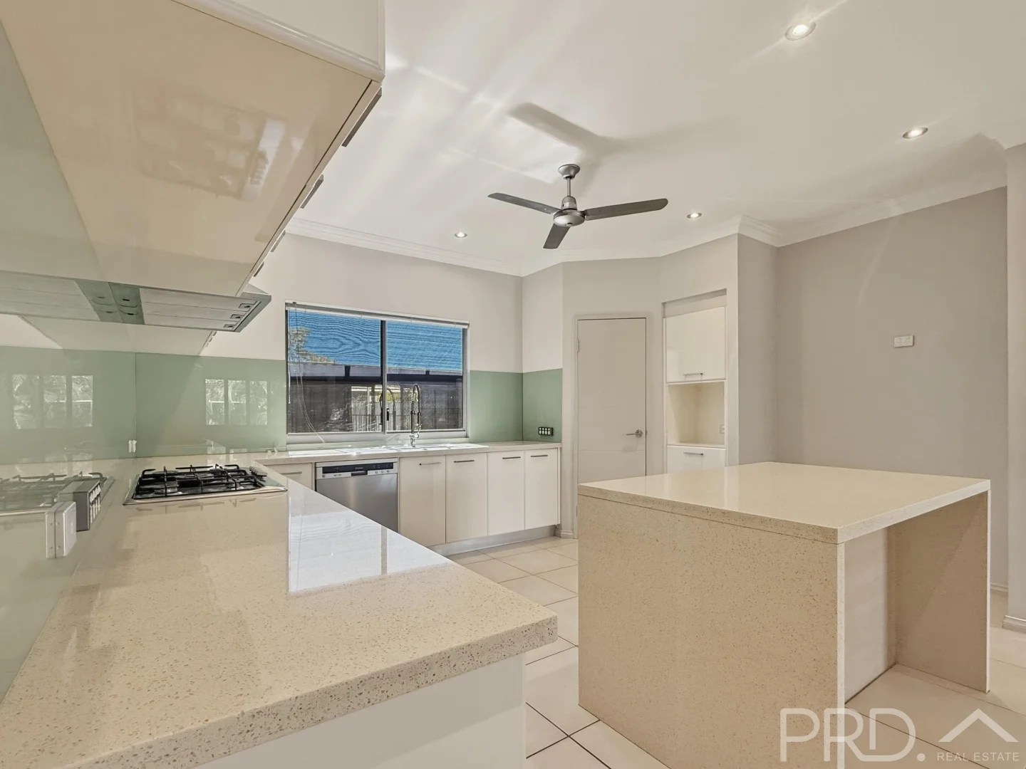 Additional image 3 of 24 Garlirri Crescent, Baynton WA 6714