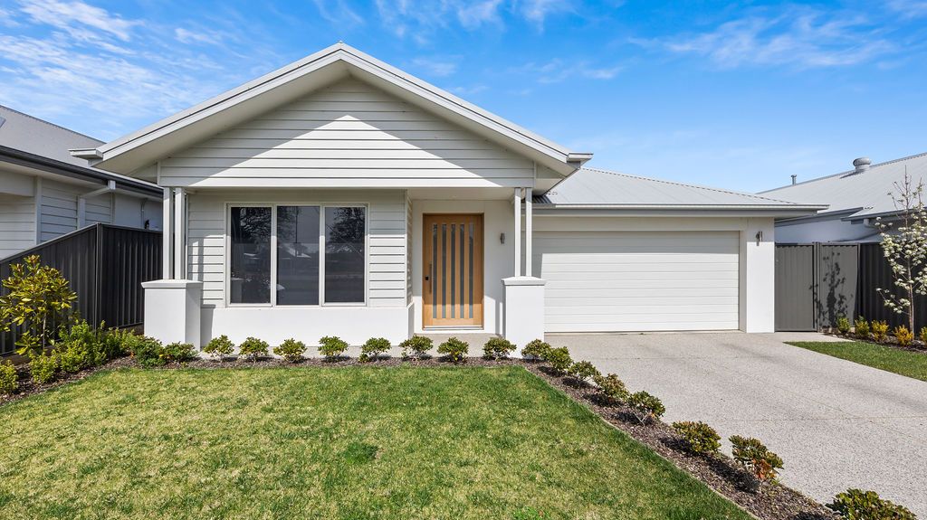 4 bedrooms House in 202c Victoria Street BALLARAT EAST VIC, 3350