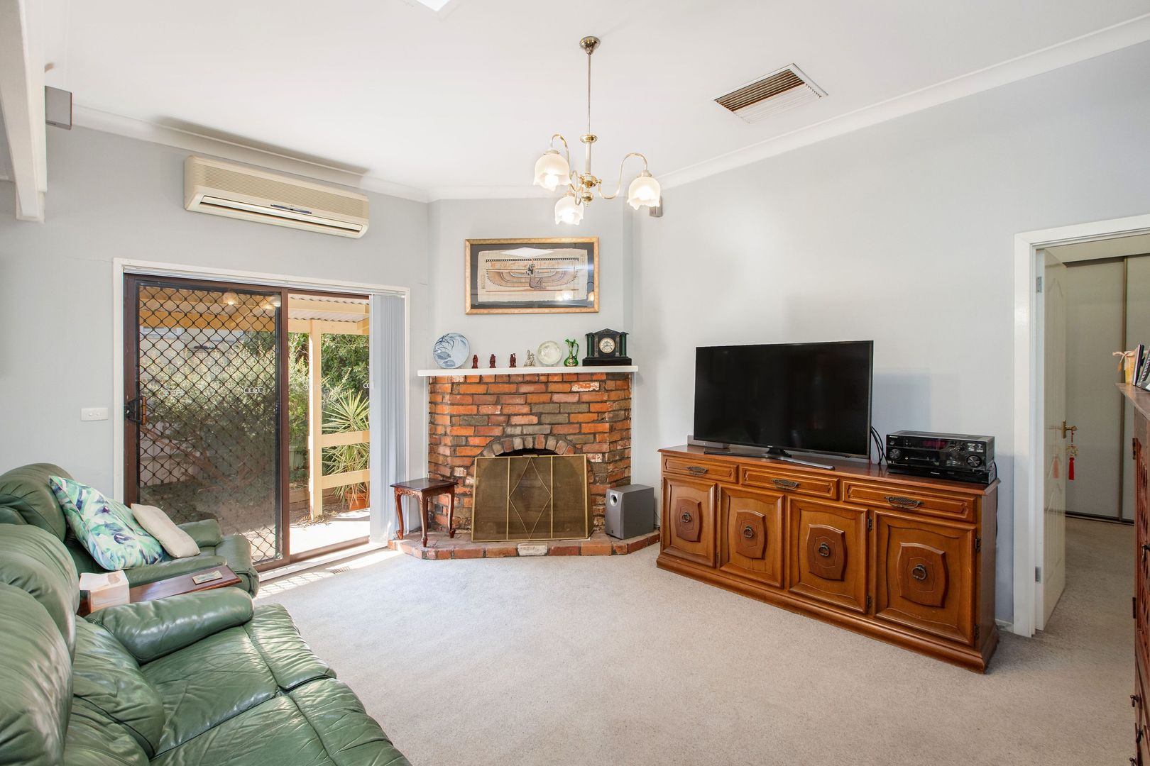 838 Blackmore Street, West Albury NSW 2640, Image 2