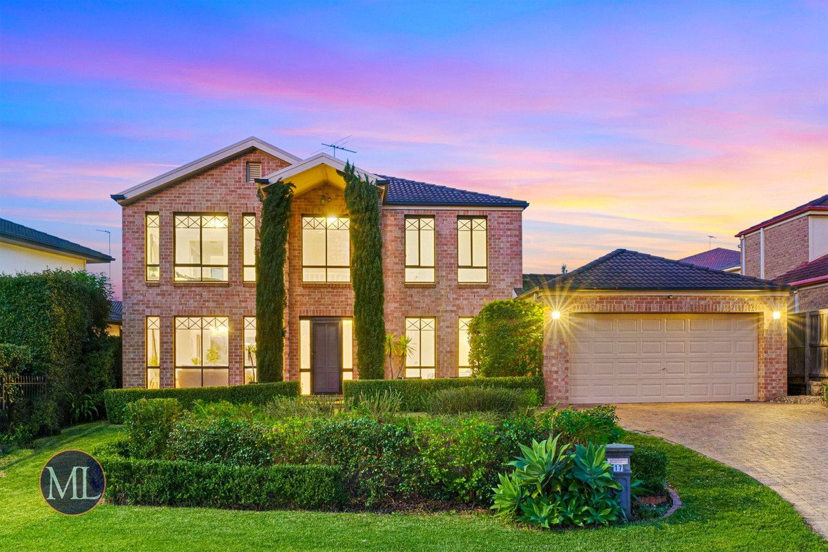 5 bedrooms House in 17 Kirkcaldy Circuit KELLYVILLE NSW, 2155