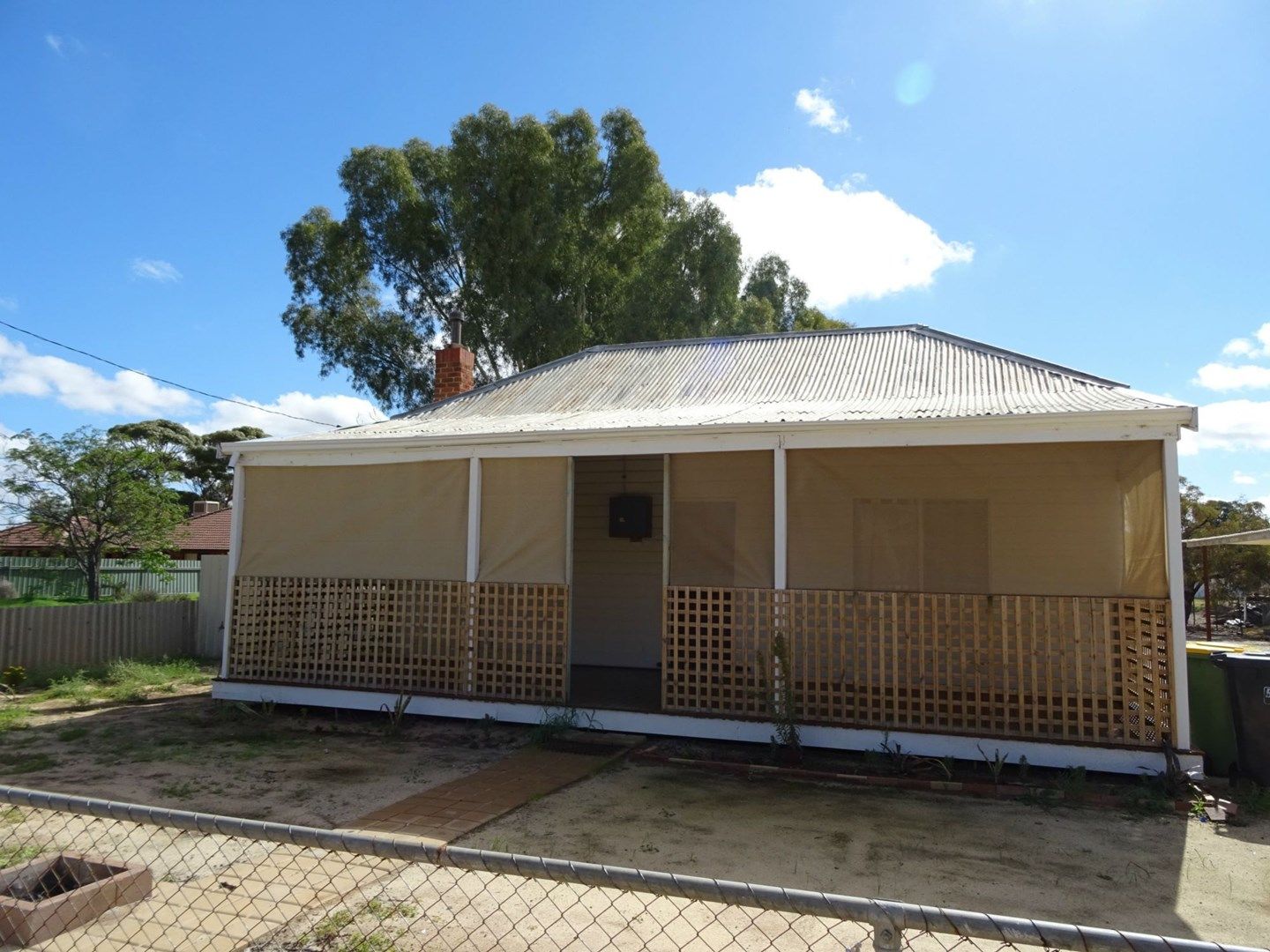 Merredin WA 6415 2 beds house for Rent, 260 Per Week 10561837 Domain