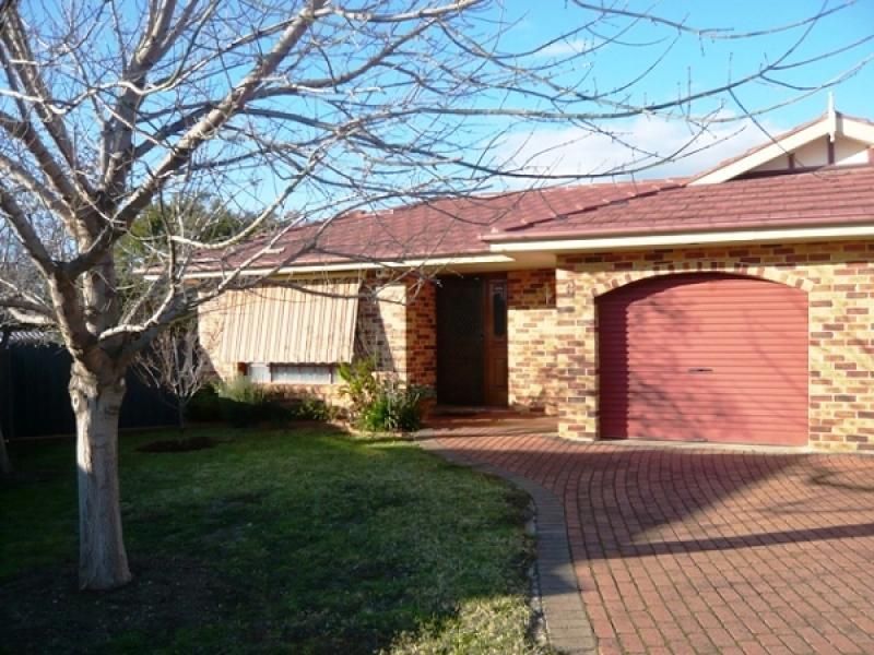 6 St James Close, DUBBO NSW 2830, Image 0