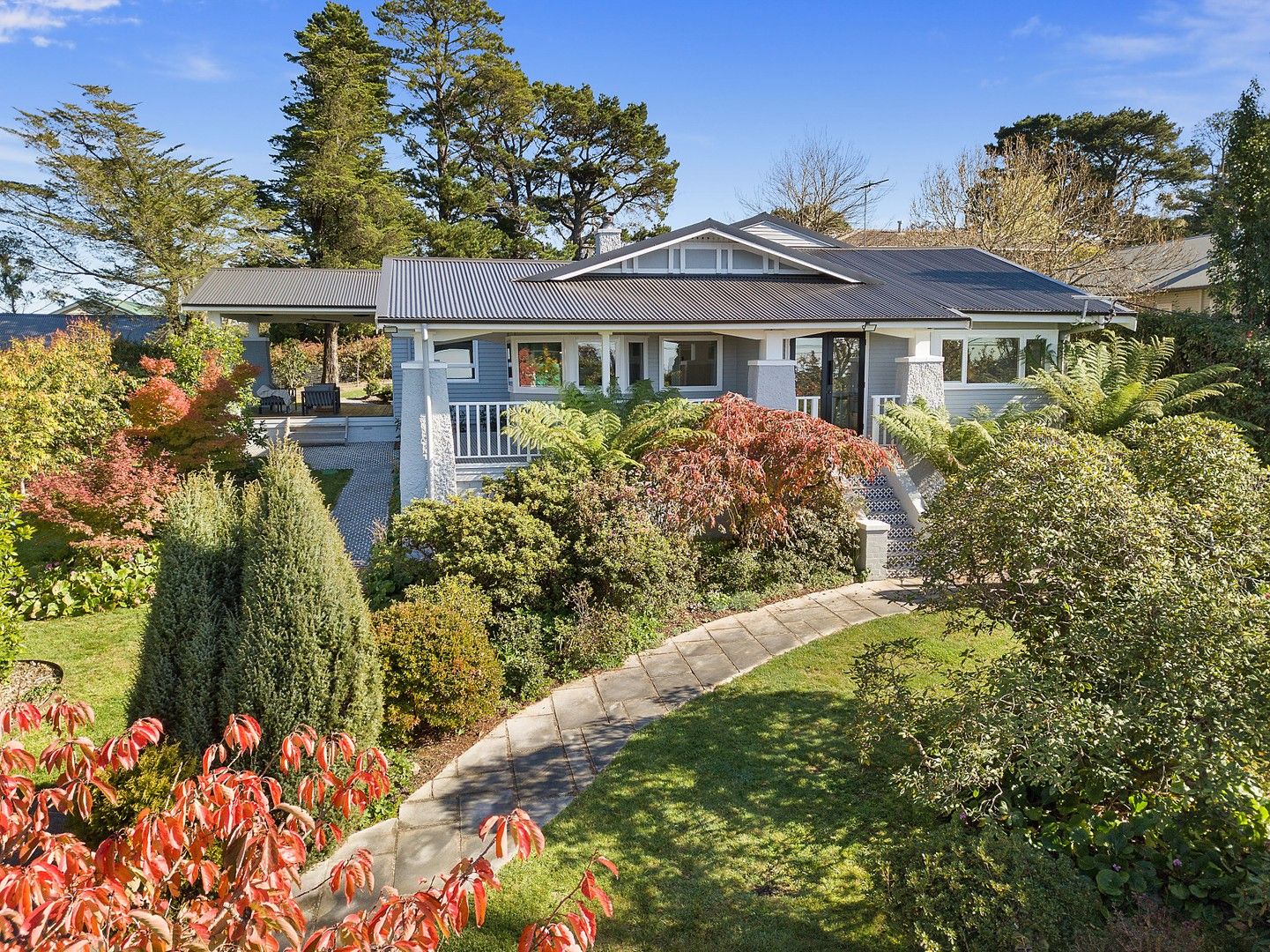 32 Blaxland Road, Wentworth Falls NSW 2782, Image 0