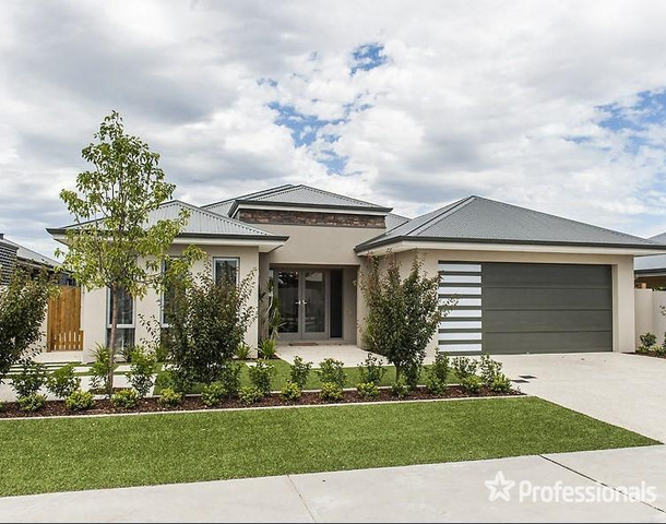 4 Horsenall Close, Ellenbrook WA 6069