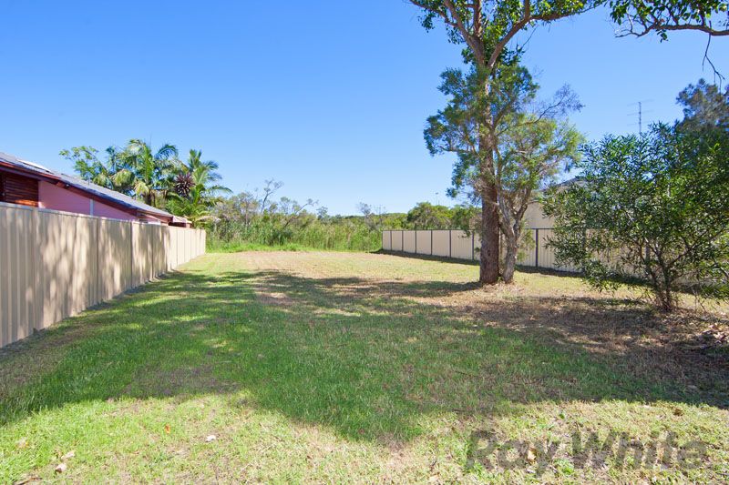 33 Allambee Crescent, BLUE HAVEN NSW 2262, Image 0