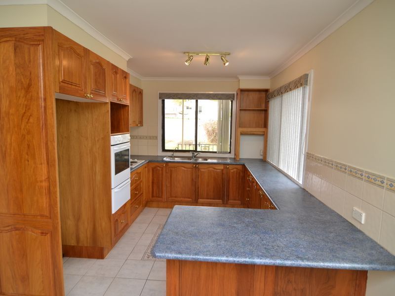 35 Chifley Road, Lithgow NSW 2790, Image 1