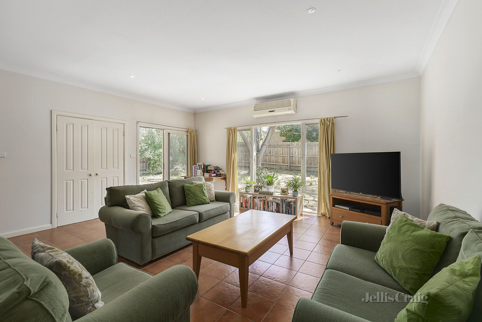 60 Valda Avenue, Mont Albert North VIC 3129, Image 2