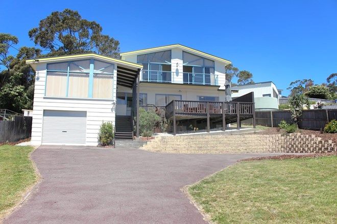 Picture of 50 Main Road, BINALONG BAY TAS 7216