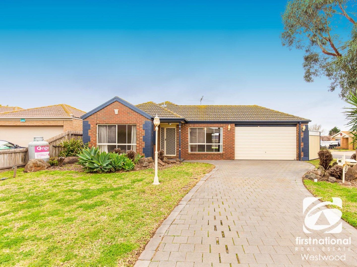 17 Perch Close, Werribee South VIC 3030, Image 0