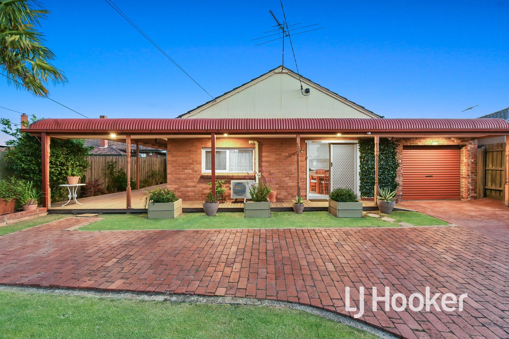 3 bedrooms House in 10 Kandra Street DANDENONG NORTH VIC, 3175