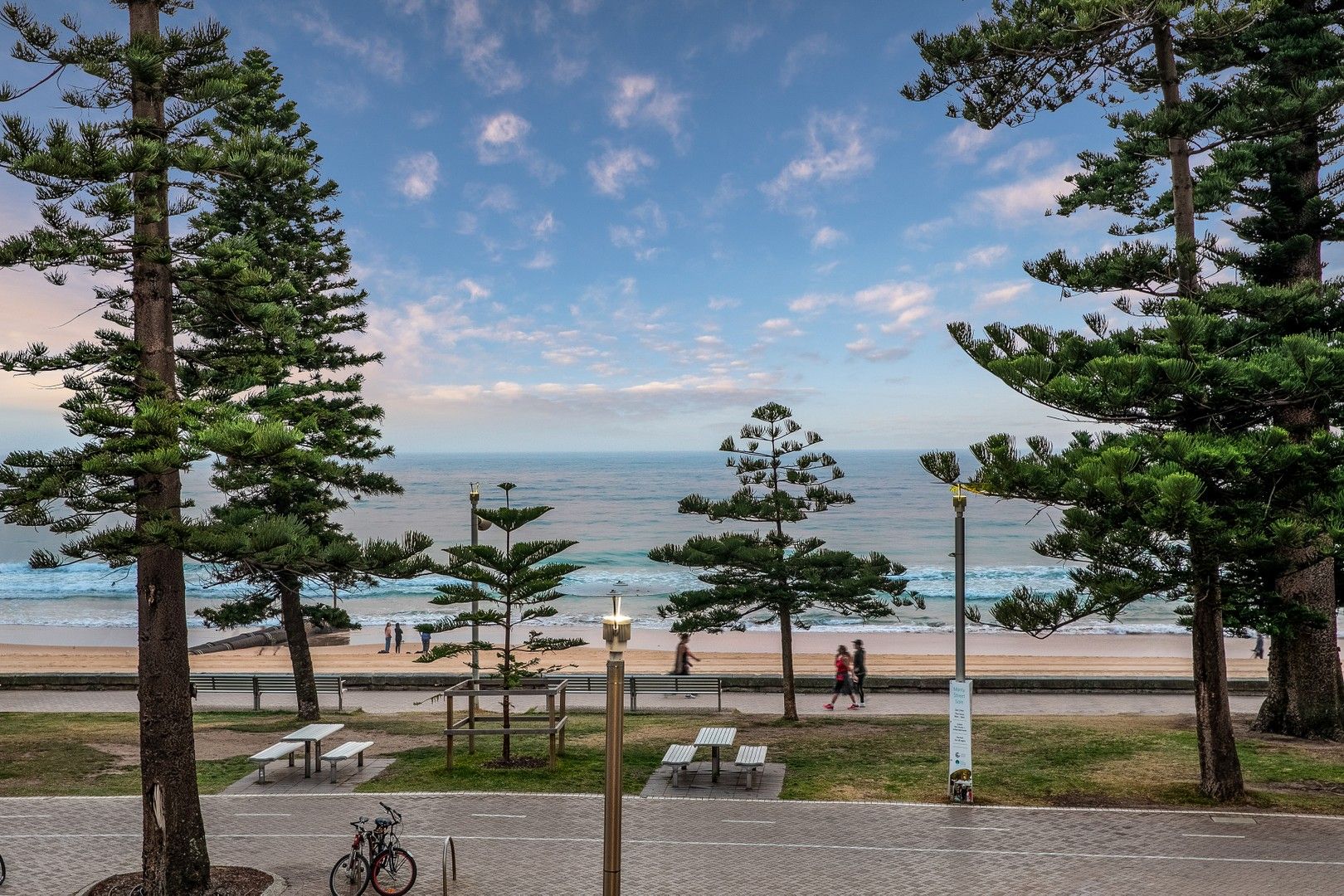 2 bedrooms Apartment / Unit / Flat in 402/49-53 North Steyne MANLY NSW, 2095