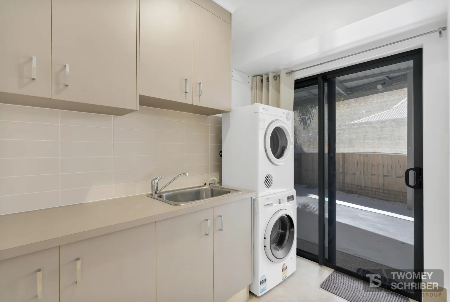 Additional image 12 of 20 Hockey Avenue, Smithfield QLD 4878