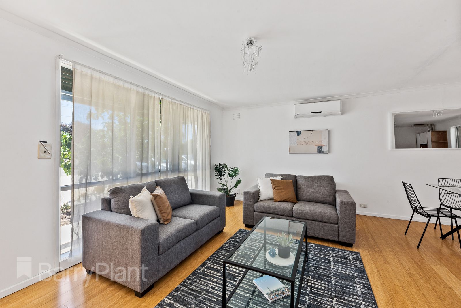 10 Edgeware Close, Kealba VIC 3021, Image 1