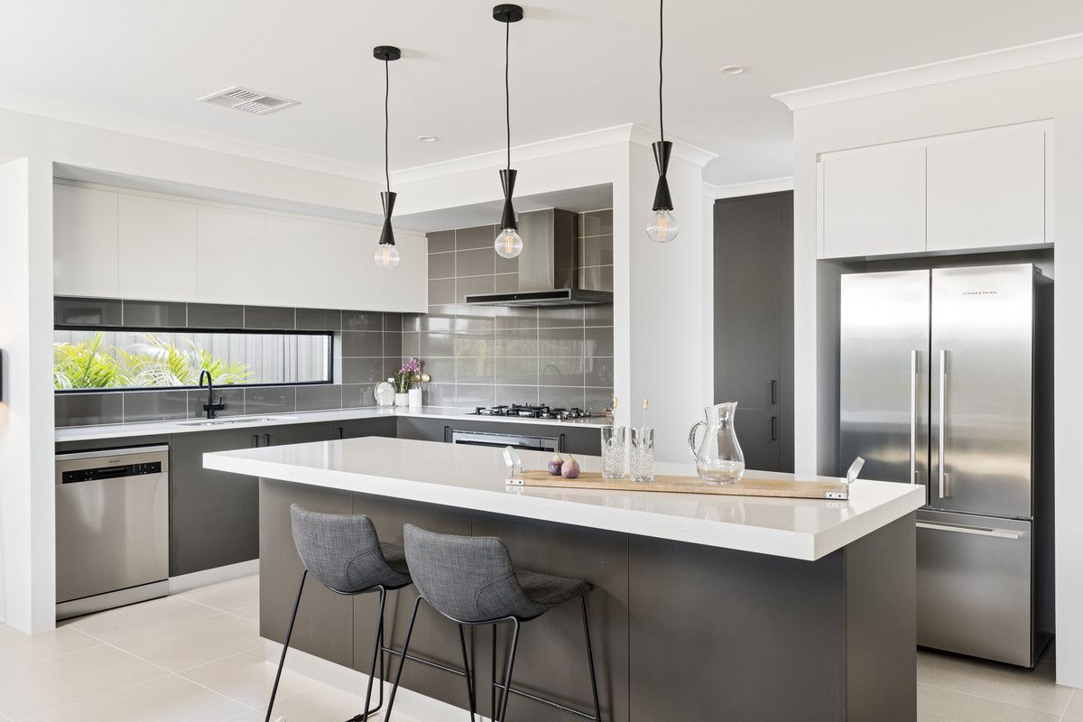 4 bedrooms House in Lot 10241 Flourish Lane ELLENBROOK WA, 6069