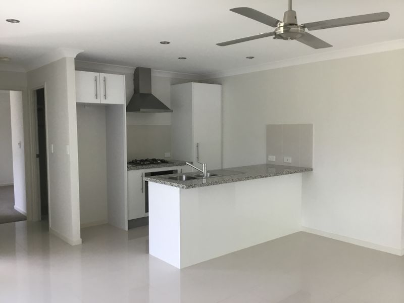 3 bedrooms House in 1/22 Allington Circuit MAUDSLAND QLD, 4210