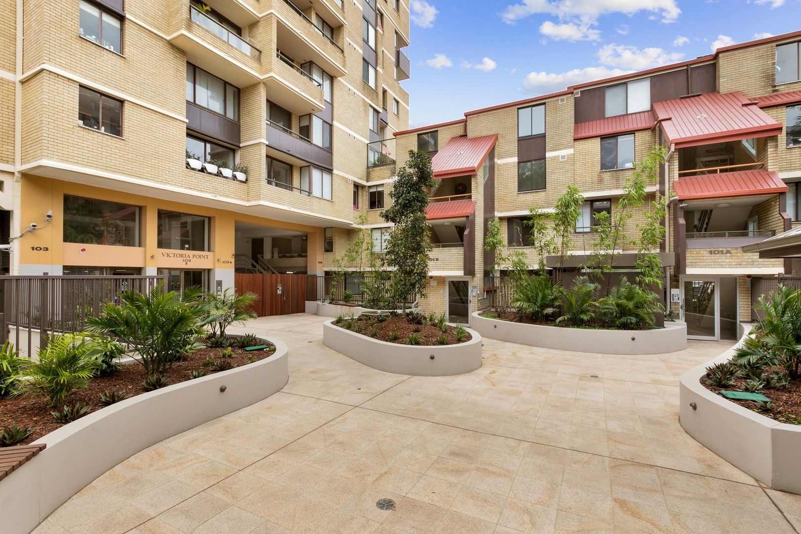 1 bedrooms Apartment / Unit / Flat in 2/103 Victoria Street POTTS POINT NSW, 2011