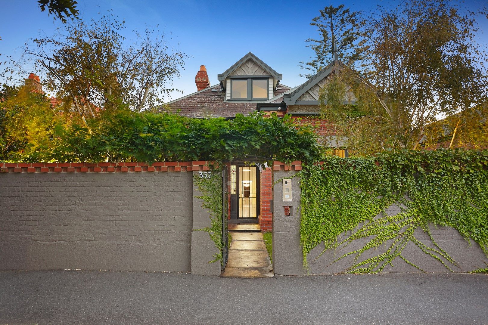 352 Danks Street, Middle Park VIC 3206, Image 0