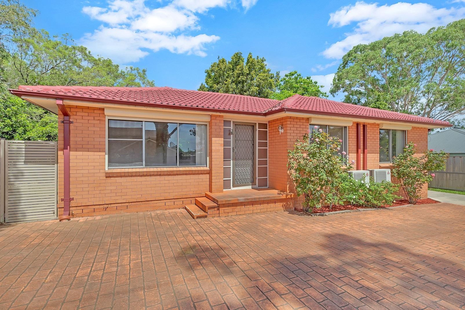 86 Hill End Road, Doonside Property History & Address Research Domain