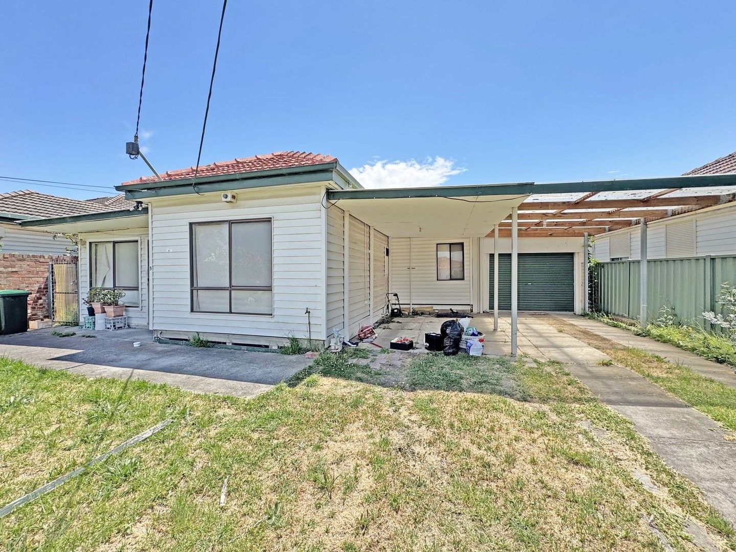 3 bedrooms House in 5 Perry Street ST ALBANS VIC, 3021