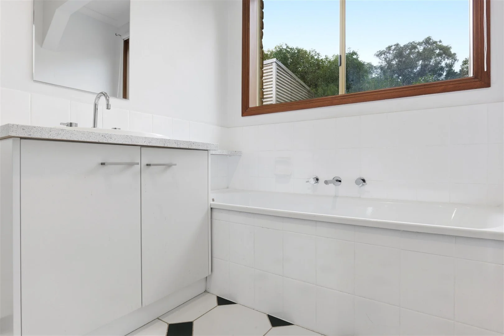 Additional image 10 of 4 Roxy Cl, Berwick VIC 3806