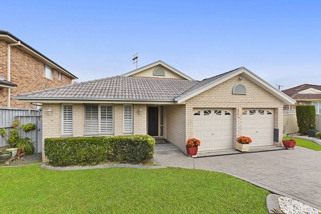 Picture of 31 Scarborough Place, BATEAU BAY NSW 2261