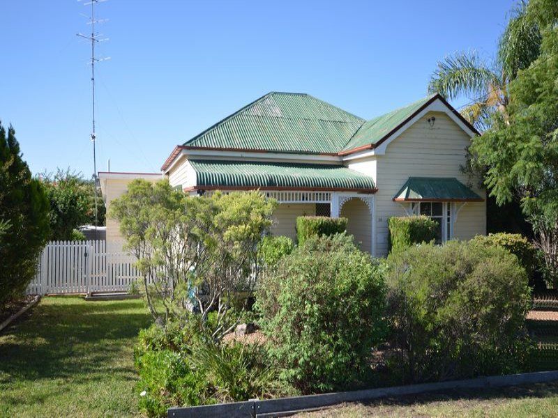 38 Vanneck Street, YANGAN QLD 4371, Image 0