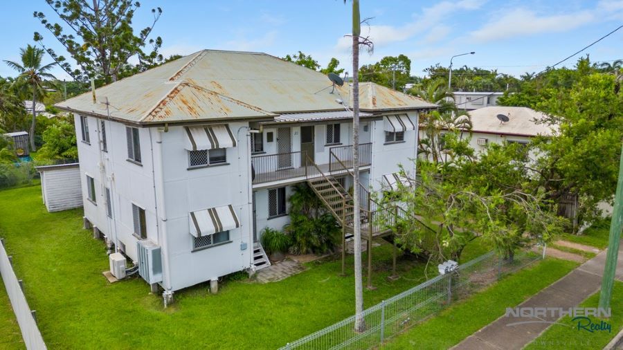 8 bedrooms Block of Units in 22 Percy Street WEST END QLD, 4810