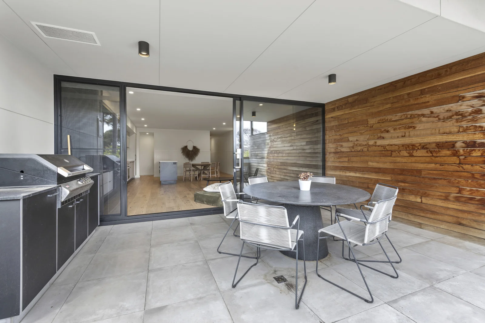 Additional image 7 of 1/142 Ocean Beach Road, Sorrento VIC 3943