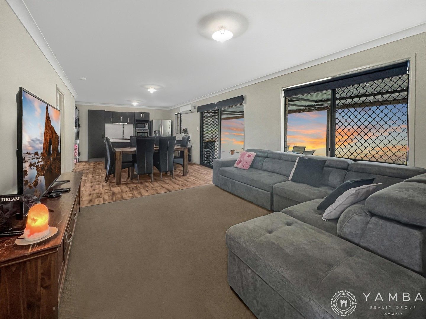 3 bedrooms House in 90 Dan Meurant Drive CURRA QLD, 4570