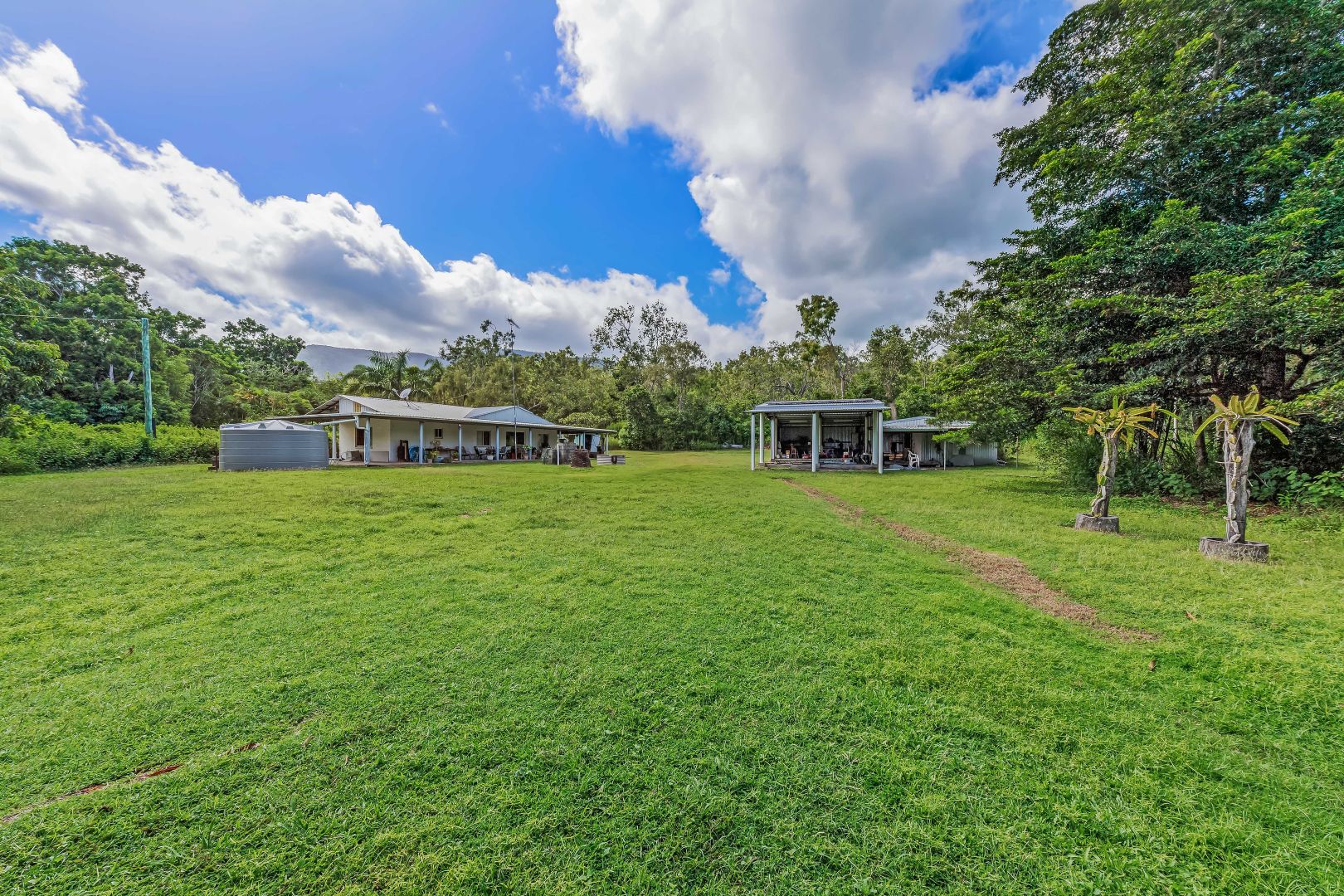 661 Dingo Beach Road, Gregory River QLD 4800, Image 2