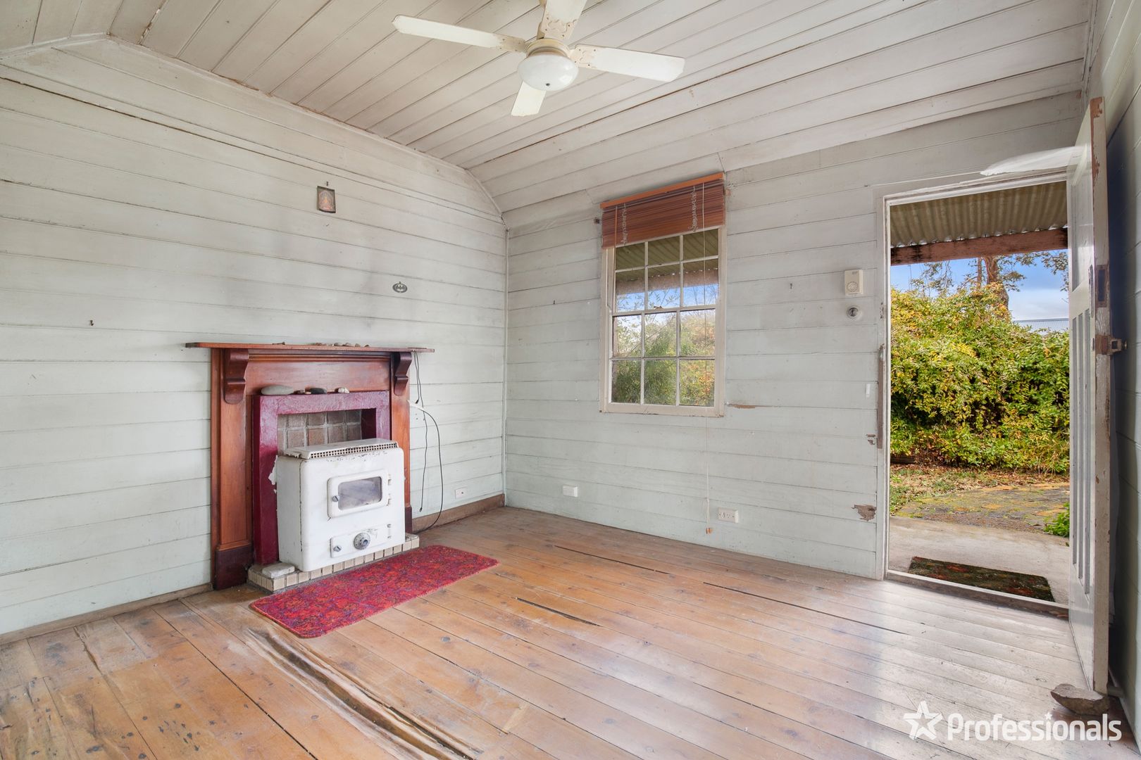 19 Enid Street, Armidale NSW 2350, Image 2