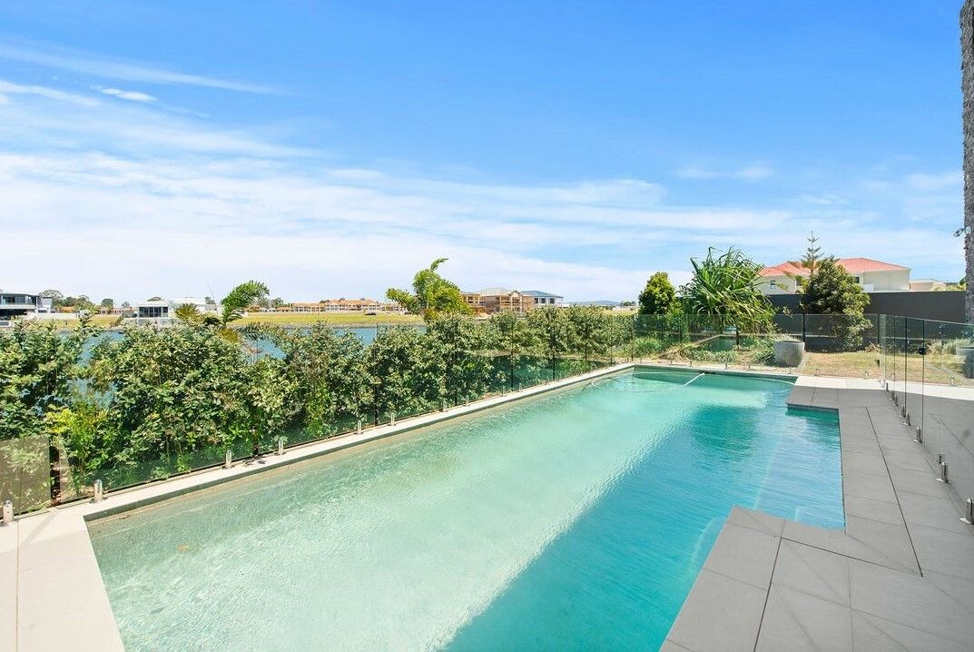 5 bedrooms House in Contact Agent Edgecliff Drive SANCTUARY COVE QLD, 4212