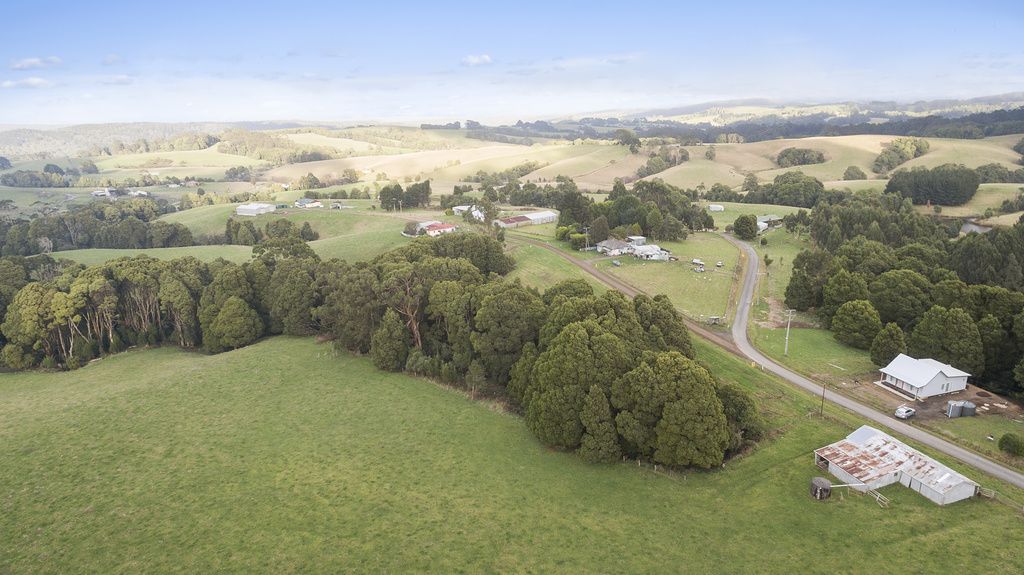 5 Pound Road, Beech Forest VIC 3237, Image 2