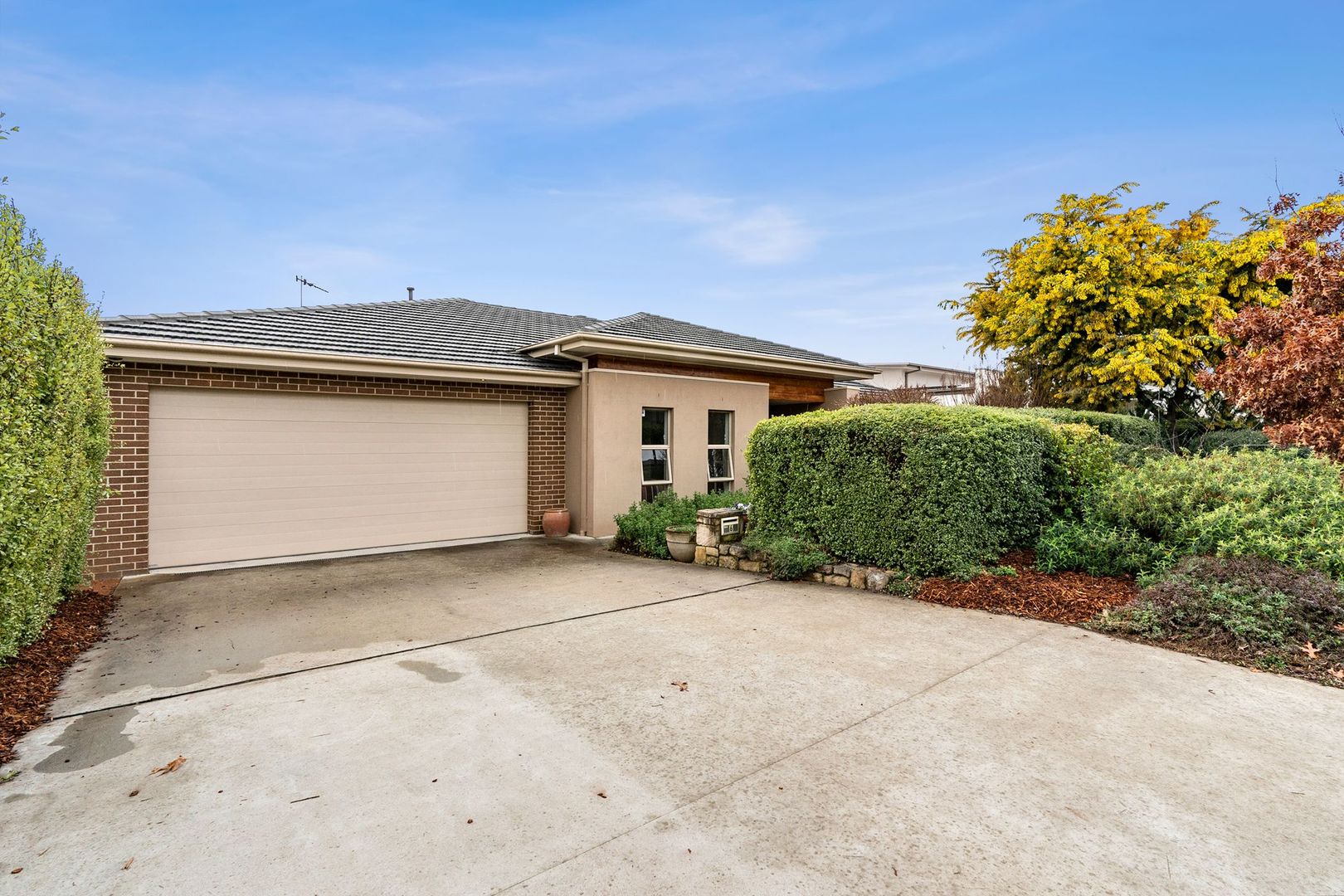 6 Geoff Bardon Street, Weston ACT 2611, Image 1