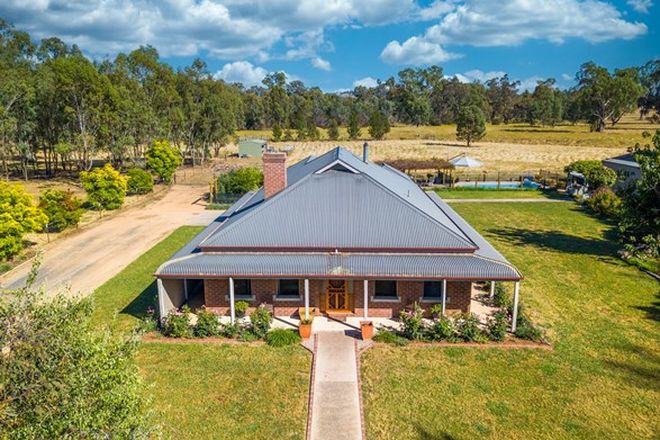 376 Real Estate Properties For Sale In Table Top Nsw 2640 Domain