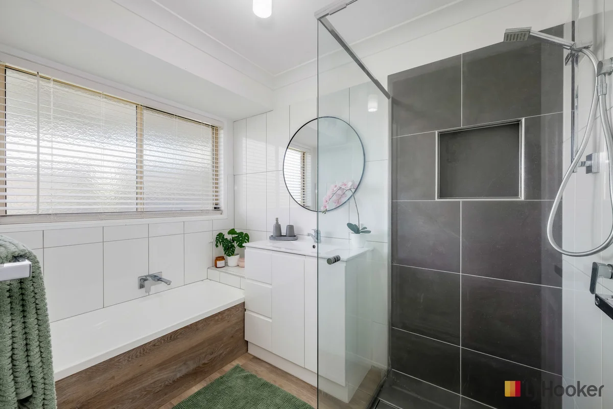 Additional image 15 of 11 Majestic Place, Coral Cove QLD 4670