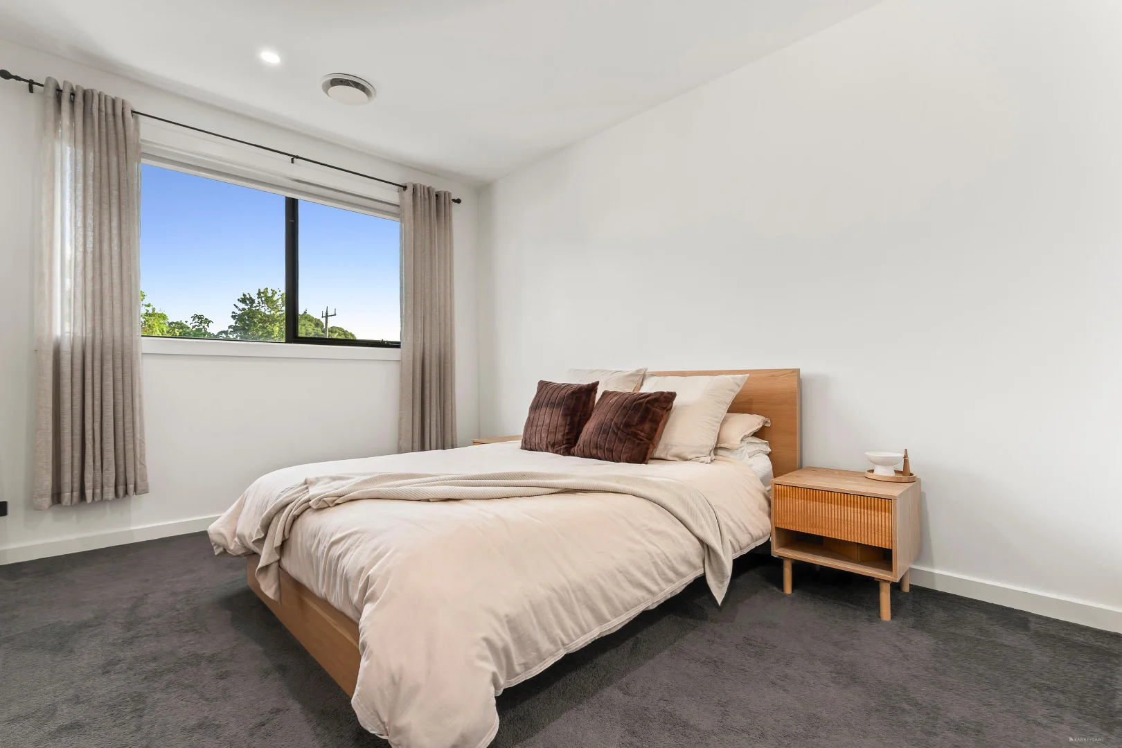 Additional image 7 of 3/225 Waiora Road, Heidelberg Heights VIC 3081