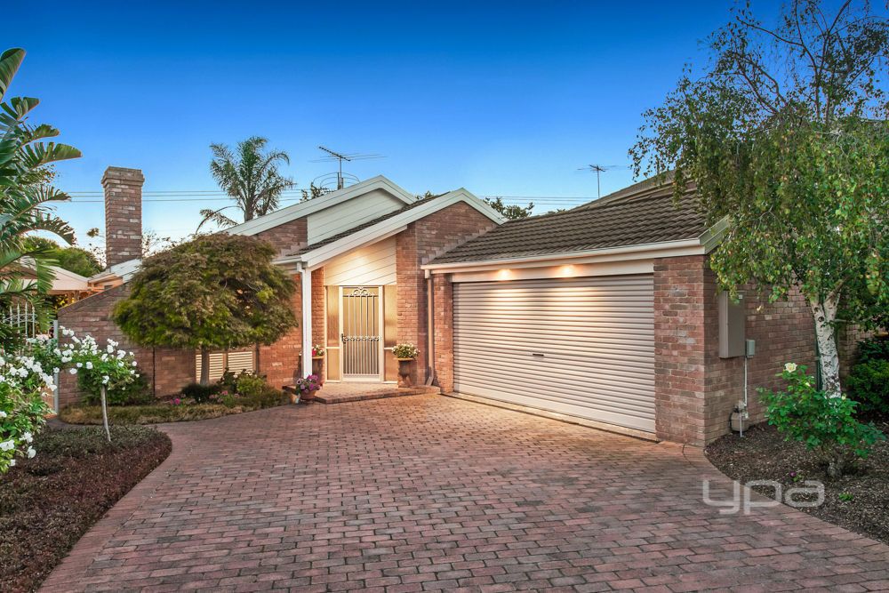 16 Columbia Close, Tullamarine Property History & Address Research Domain