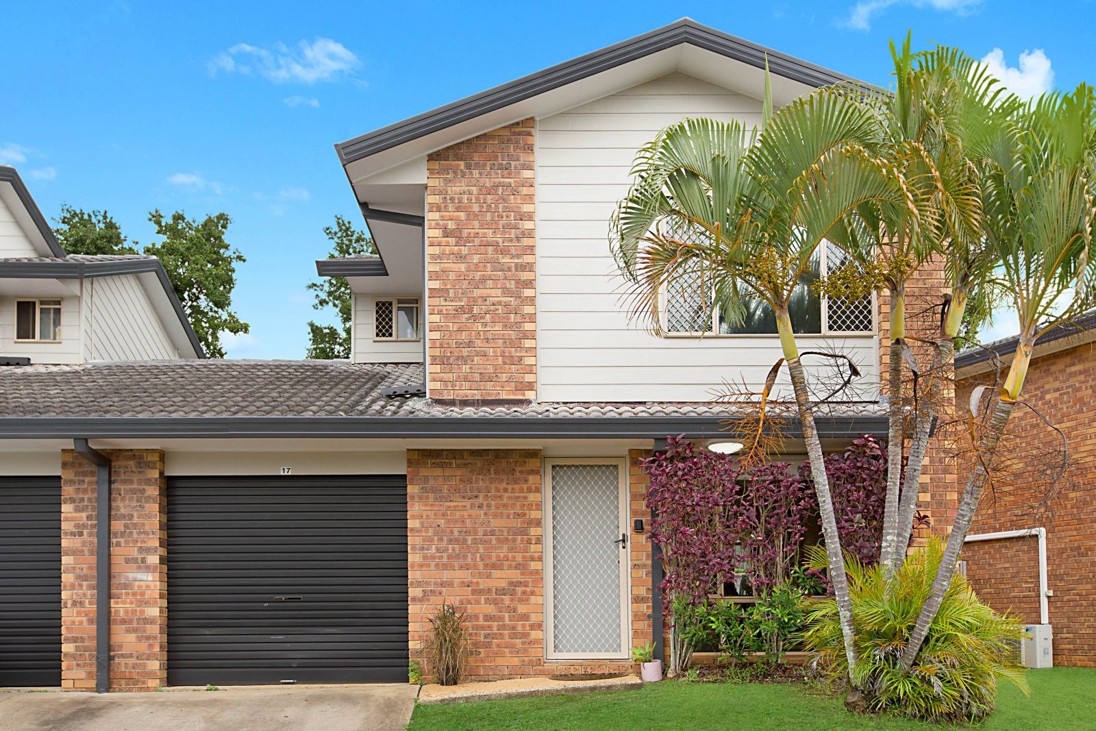 17 3 19 amaroo drive banora point property history address research domain