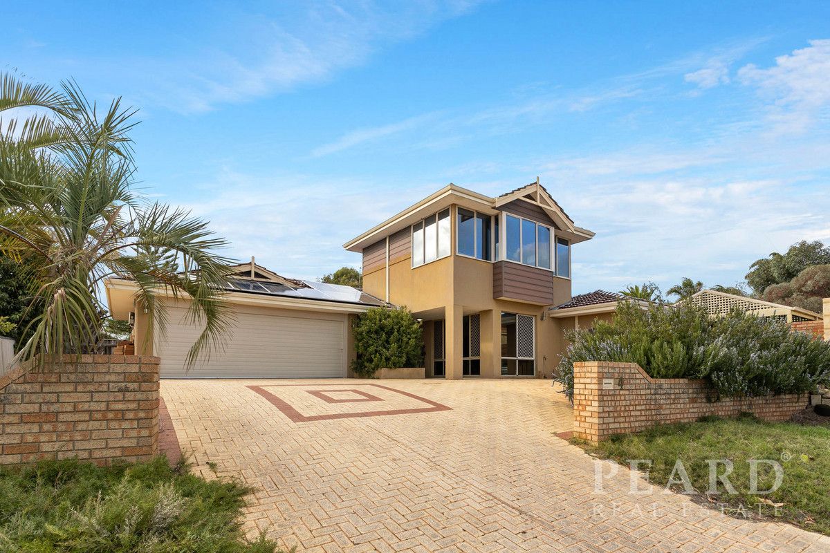 4 bedrooms House in 4 Dove Mews JOONDALUP WA, 6027