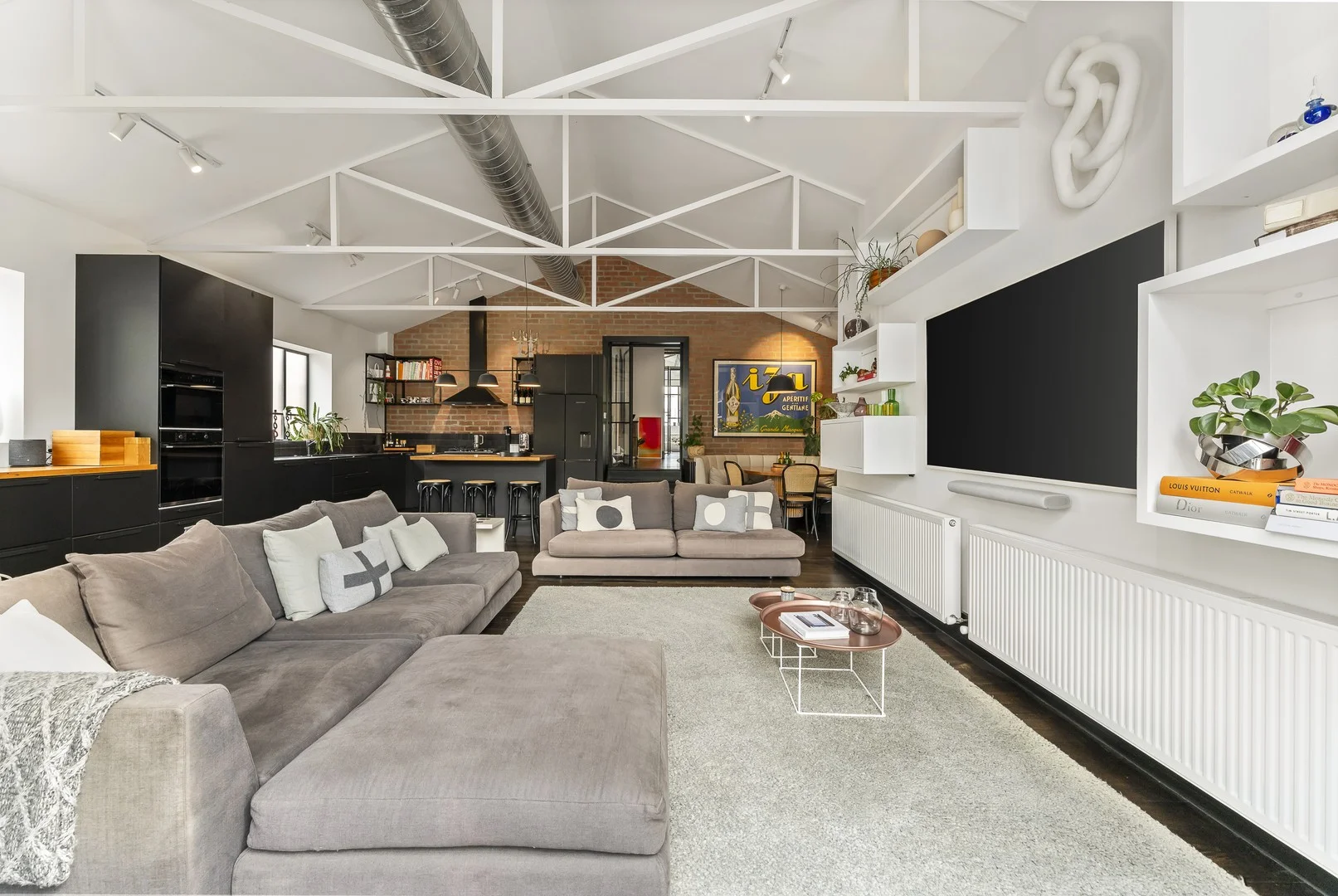 Primary image of 1/635 Burwood Road, Hawthorn VIC 3122