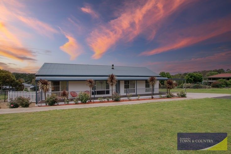 45 John Street, Uralla NSW 2358, Image 0