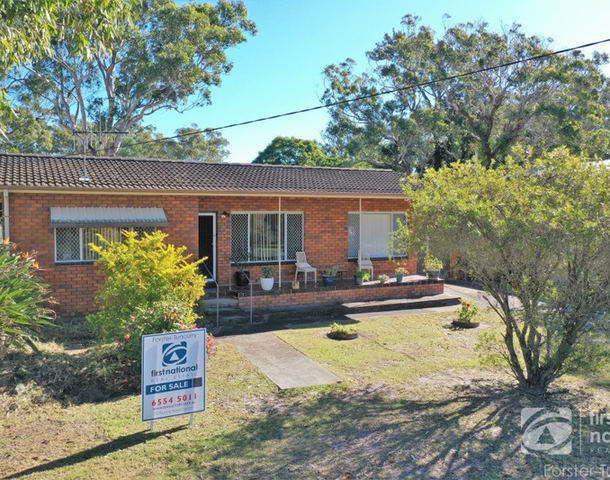 12 Tuncurry Street, Tuncurry NSW 2428