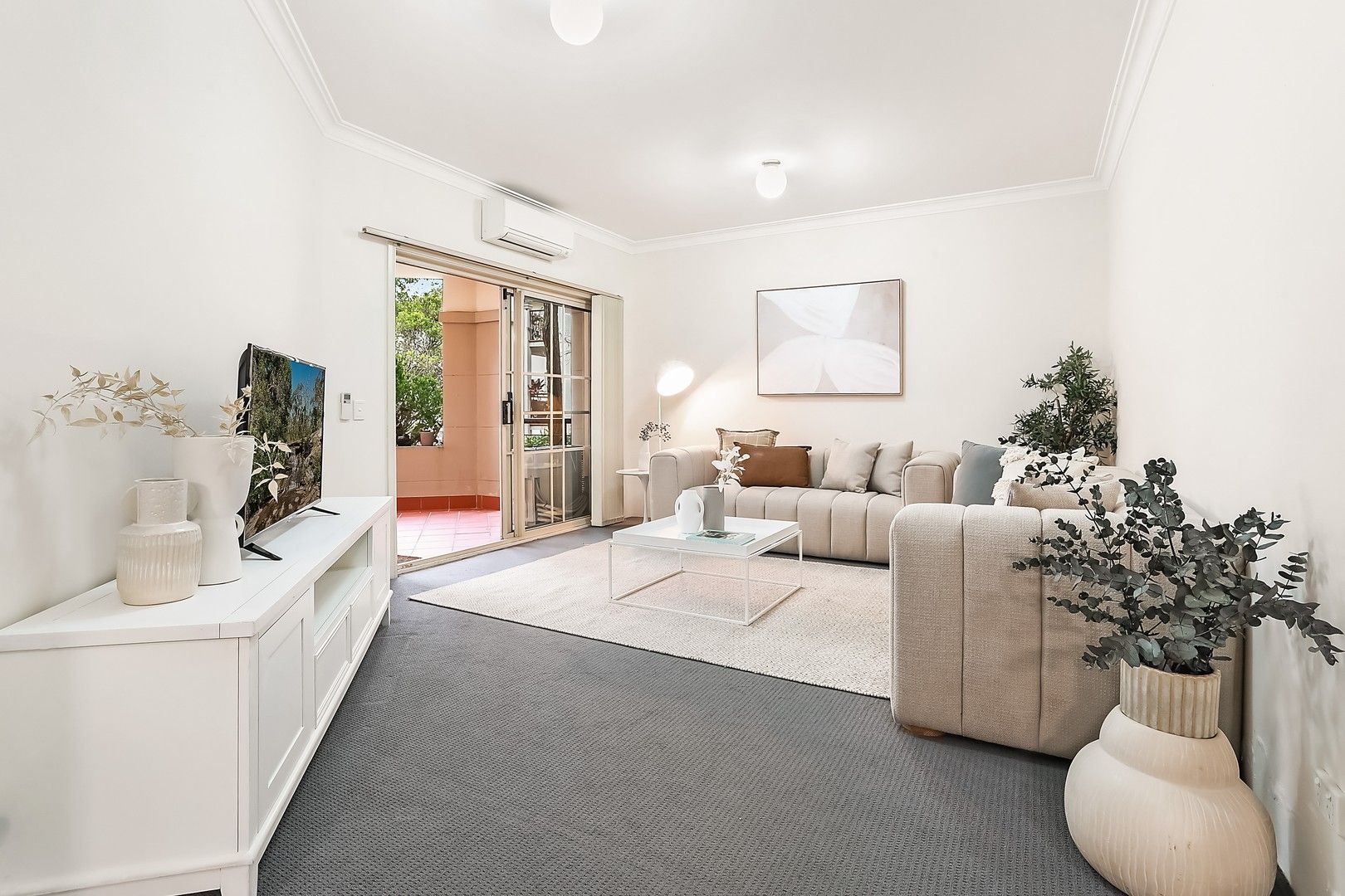 3 bedrooms Apartment / Unit / Flat in 2/4 Mortimer Lewis Dr HUNTLEYS COVE NSW, 2111