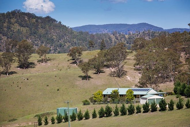Picture of 165 Table Rock Rd, KANIMBLA NSW 2790