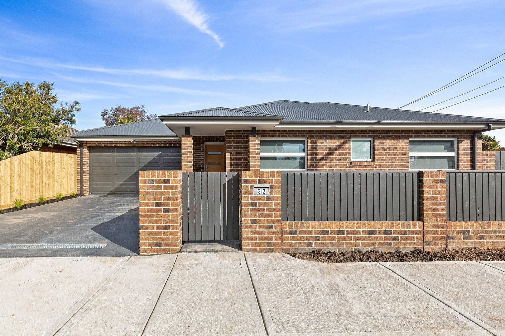 3 bedrooms House in 32 Henty Street PAKENHAM VIC, 3810